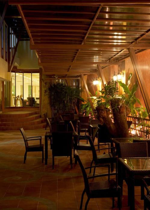 Much-Che Manta Boutique Hotel 우돈타니 외부 사진