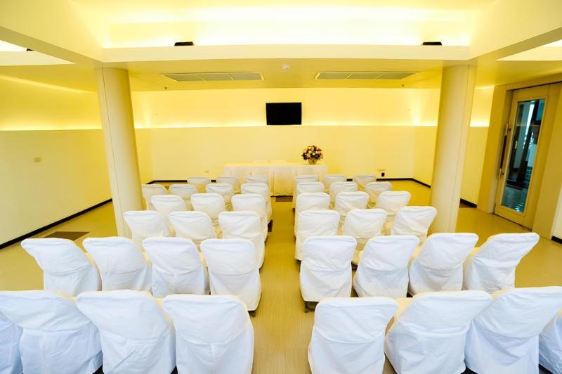 Much-Che Manta Boutique Hotel 우돈타니 외부 사진